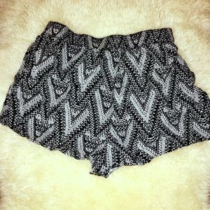 Chevron summer flowy shorts with pockets